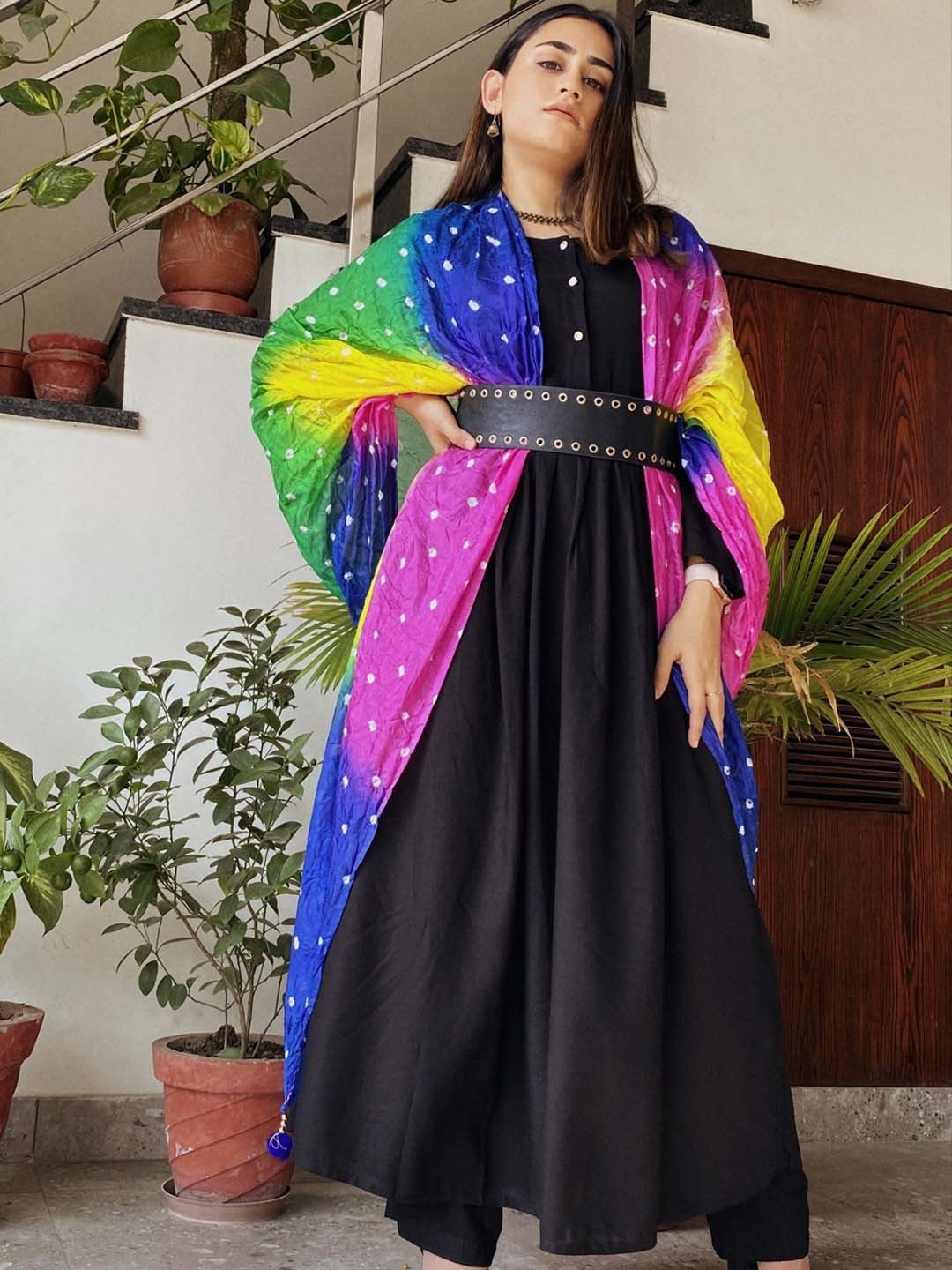 

Thread & Button Women Pure Cotton Kurta with Trousers & With Dupatta, Black