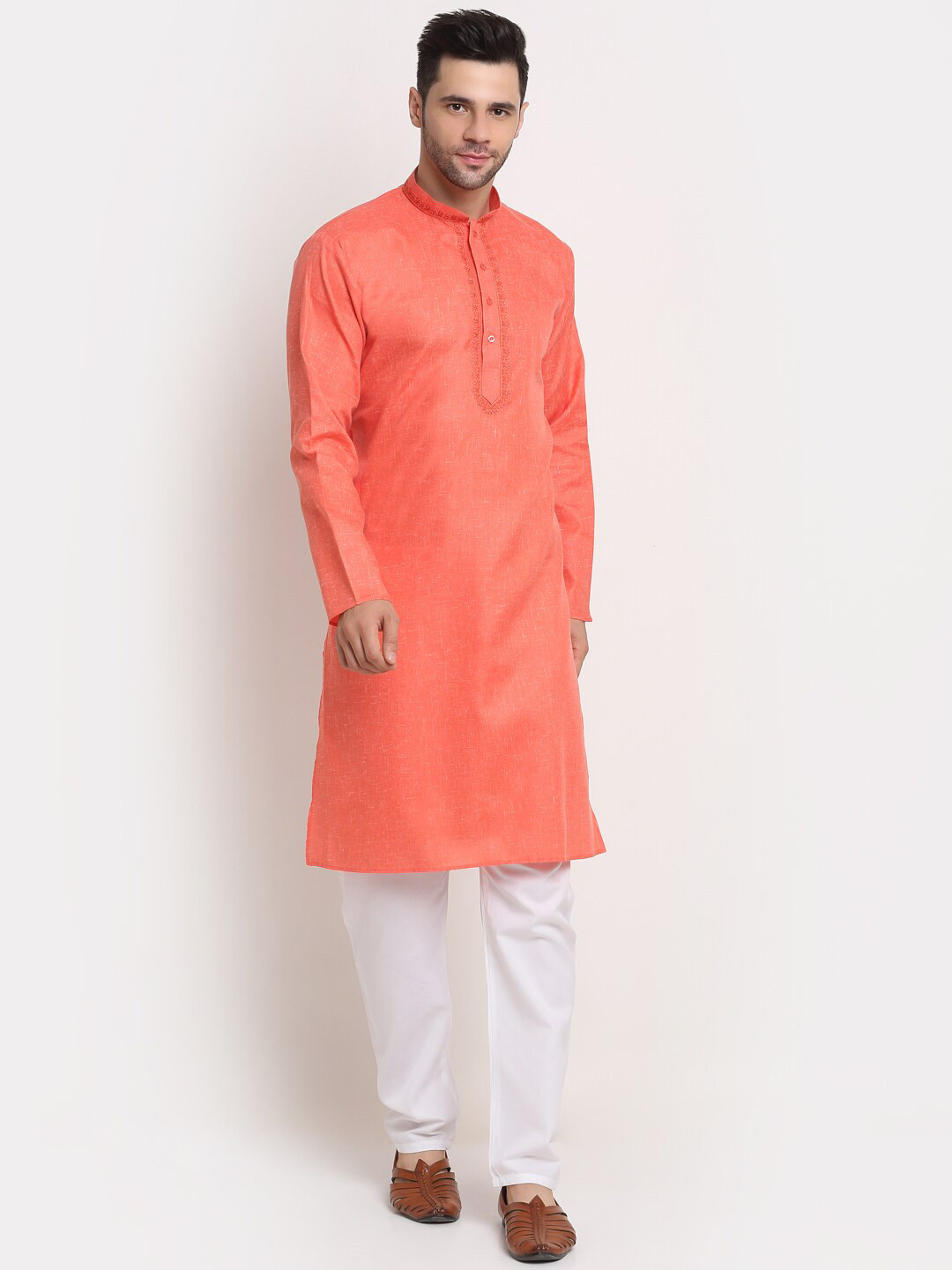 

KRAFT INDIA Men Thread Work Pure Cotton Kurta with Pyjamas, Red