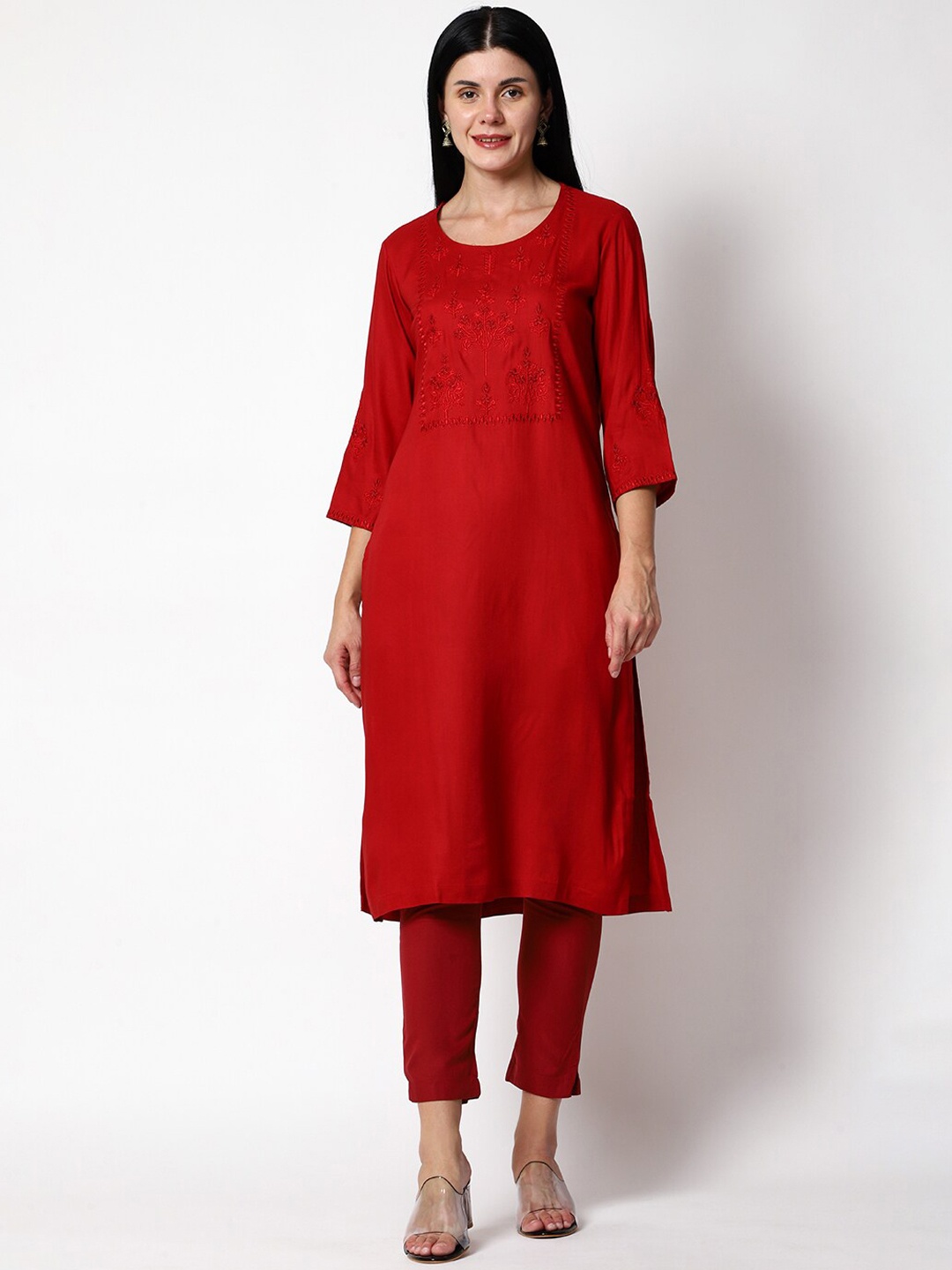 

SHEREEN Women Maroon Ethnic Motifs Embroidered Thread Work Kurta with Trousers