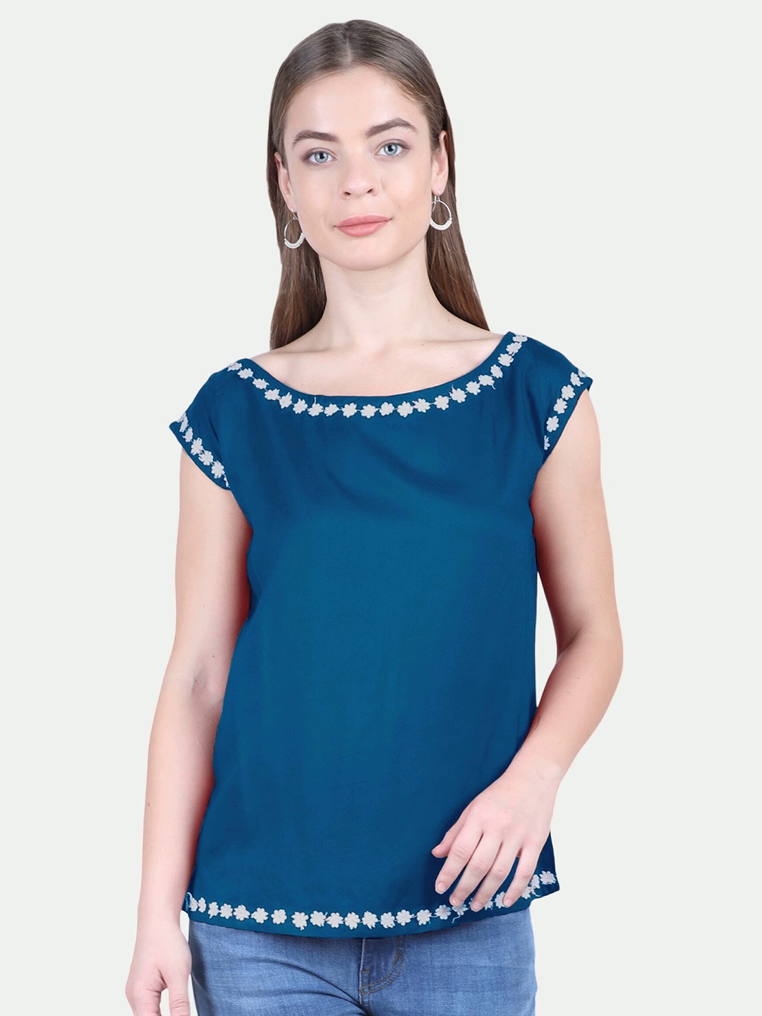 

PATRORNA Women Blue Floral Extended Sleeves Top