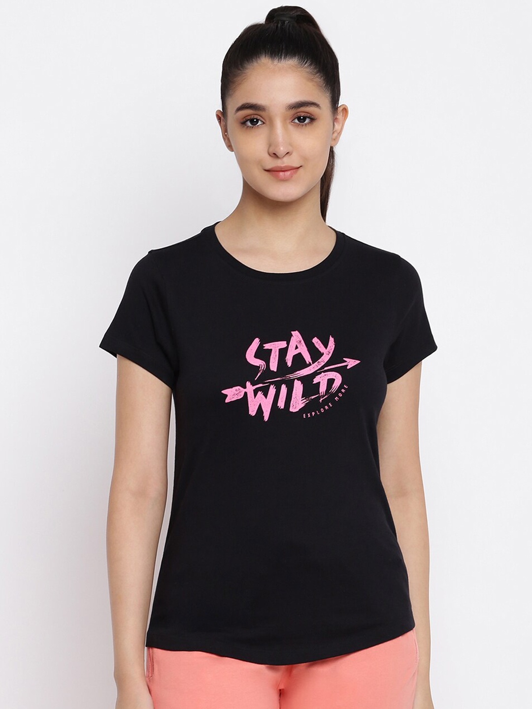 

abof Women Black Typography Printed T-shirt