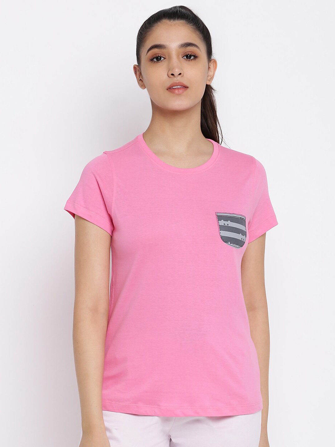 

abof Women Pink Solid Round Neck T-shirt