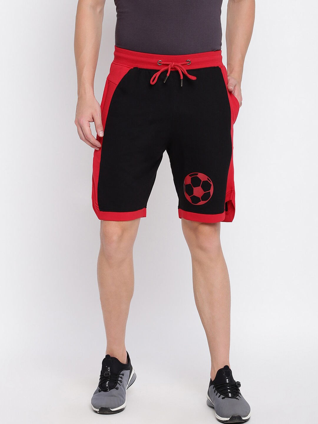 

abof Men Black Printed Shorts