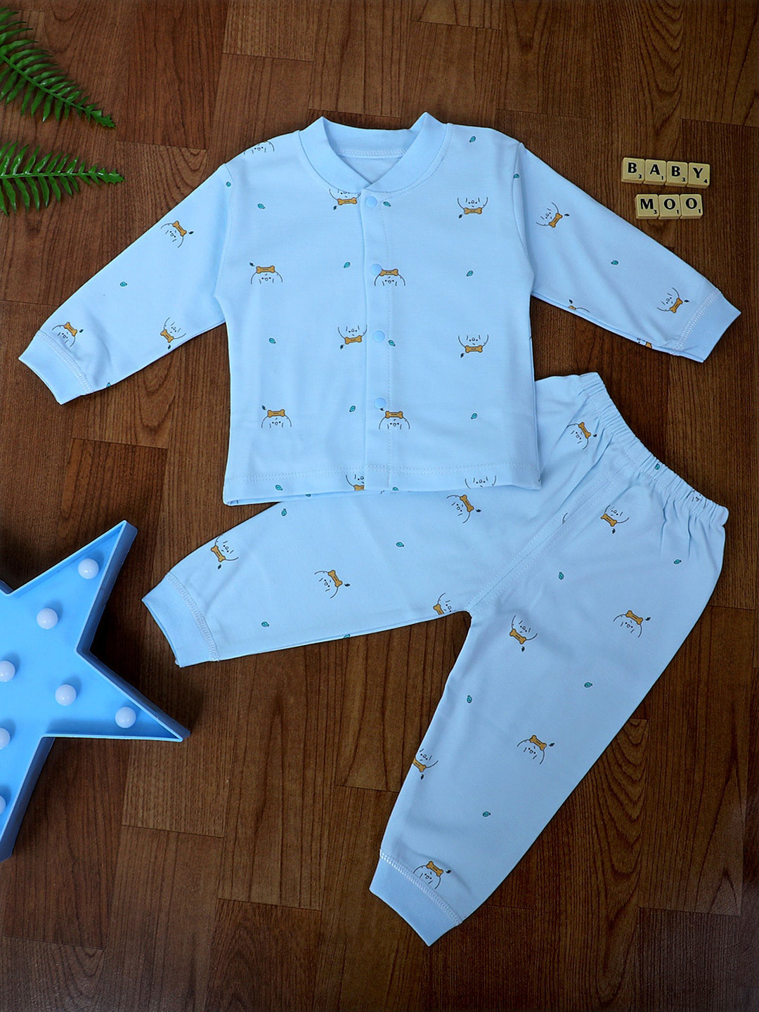 

Baby Moo Unisex Kids Blue & Brown Printed Night suit