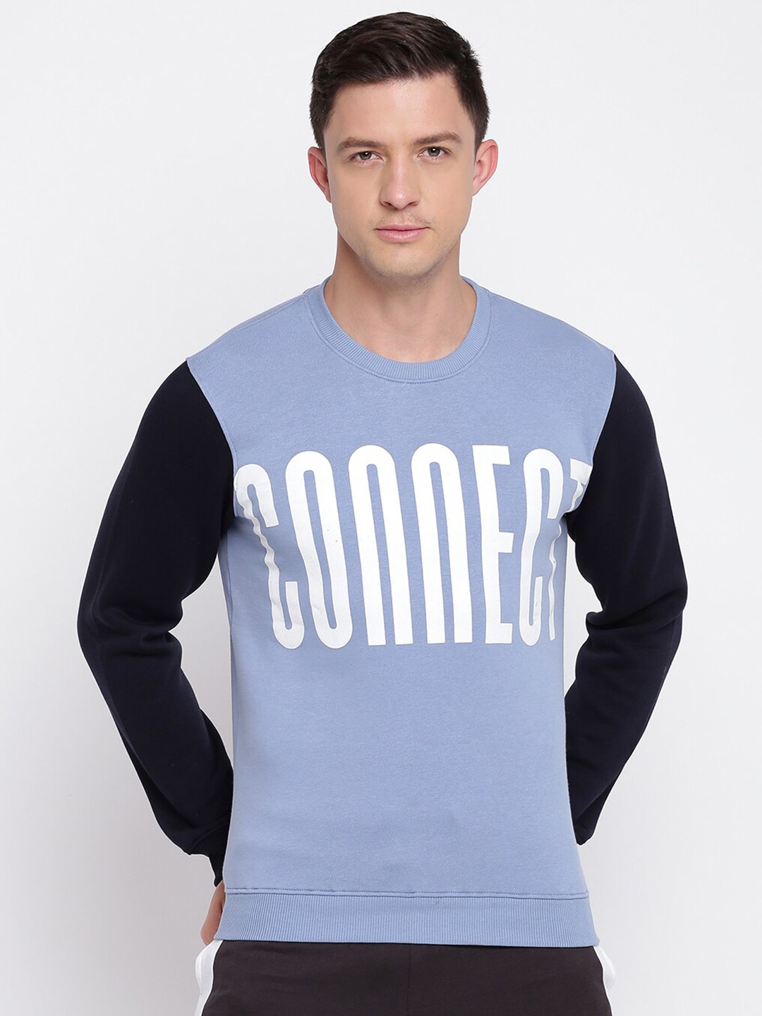 

abof Men Blue Printed Sweatshirt