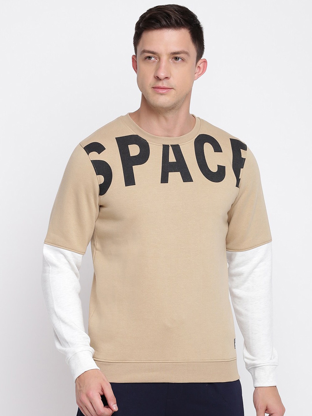 

abof Men Beige Printed Sweatshirt
