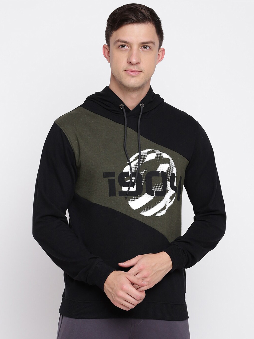 

abof Men Black Printed Hooded Sweatshirt