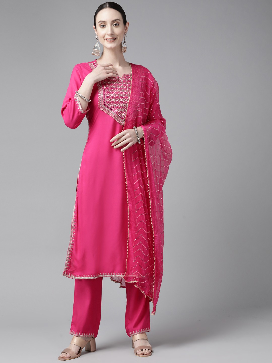 

Yufta Women Ethnic Motifs Yoke Design Gotta Patti Pure Cotton Kurta Set, Pink
