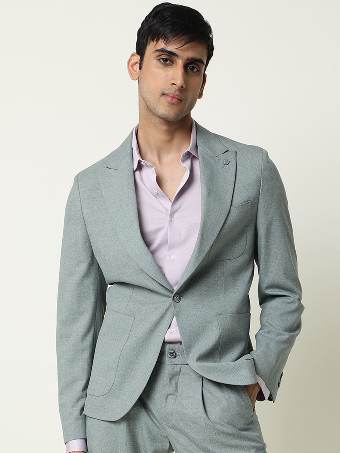 

RARE RABBIT Men Dexit Tailored Fit Solid Single-Breasted Blazers, Green