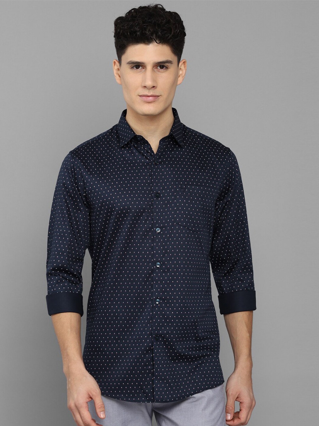 

Allen Solly Men Navy Blue Slim Fit Printed Casual Shirt