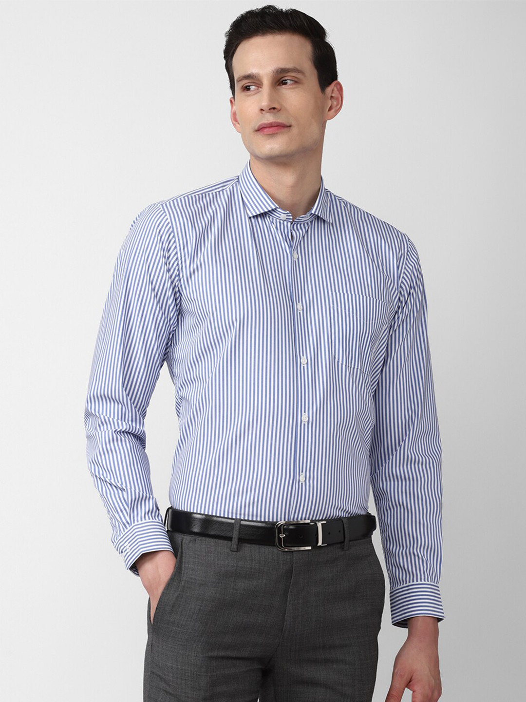 

Peter England Men Blue Striped Formal Shirt