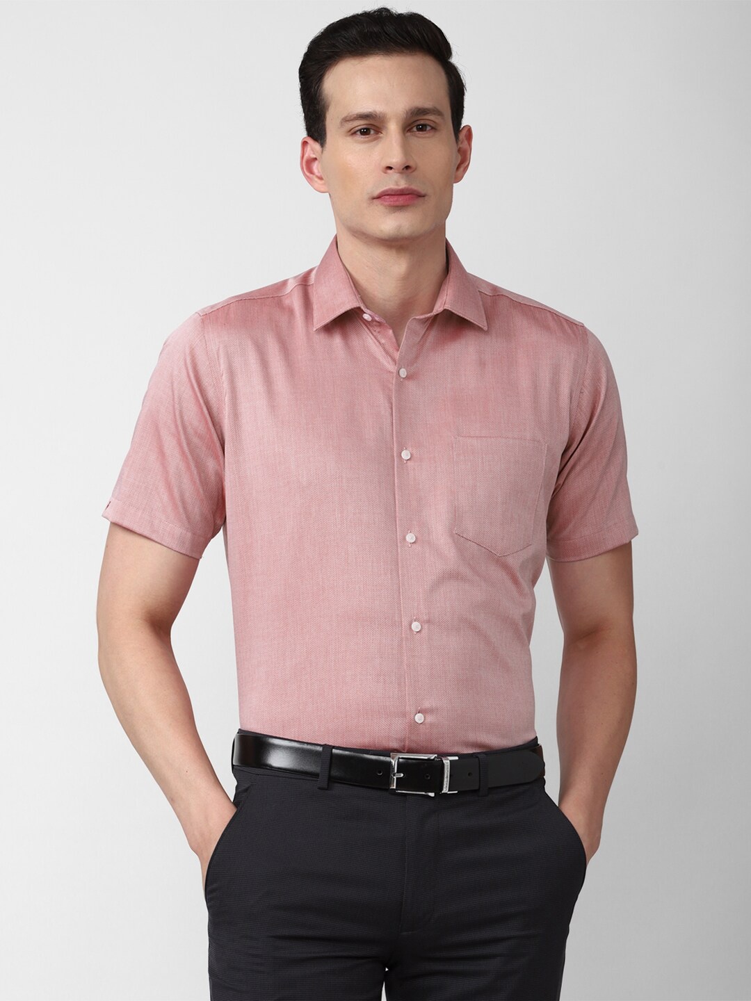 

Van Heusen Men Pink Formal Shirt