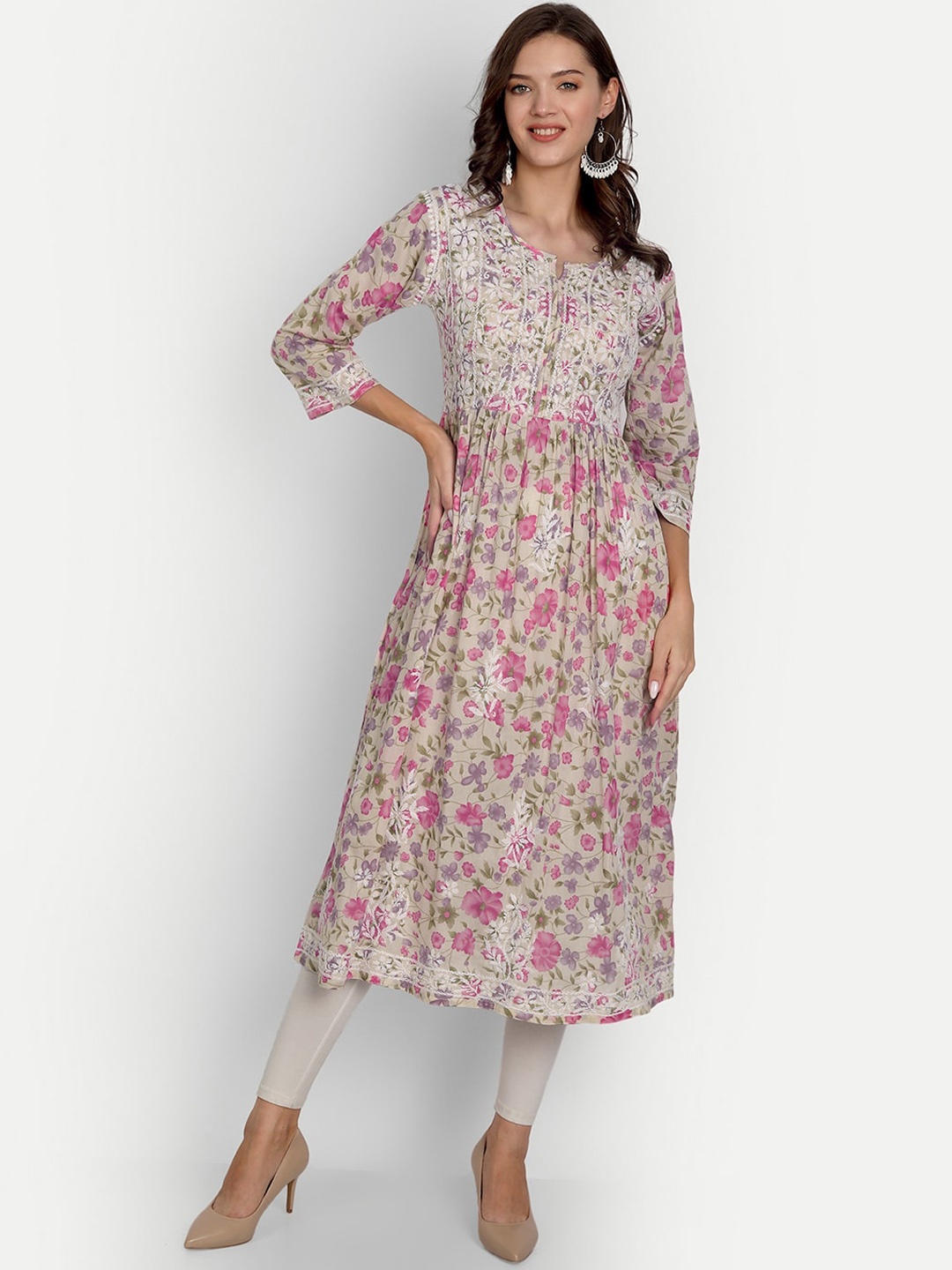 

Indiankala4u Women Pink Floral Printed Chikanakri Kurta