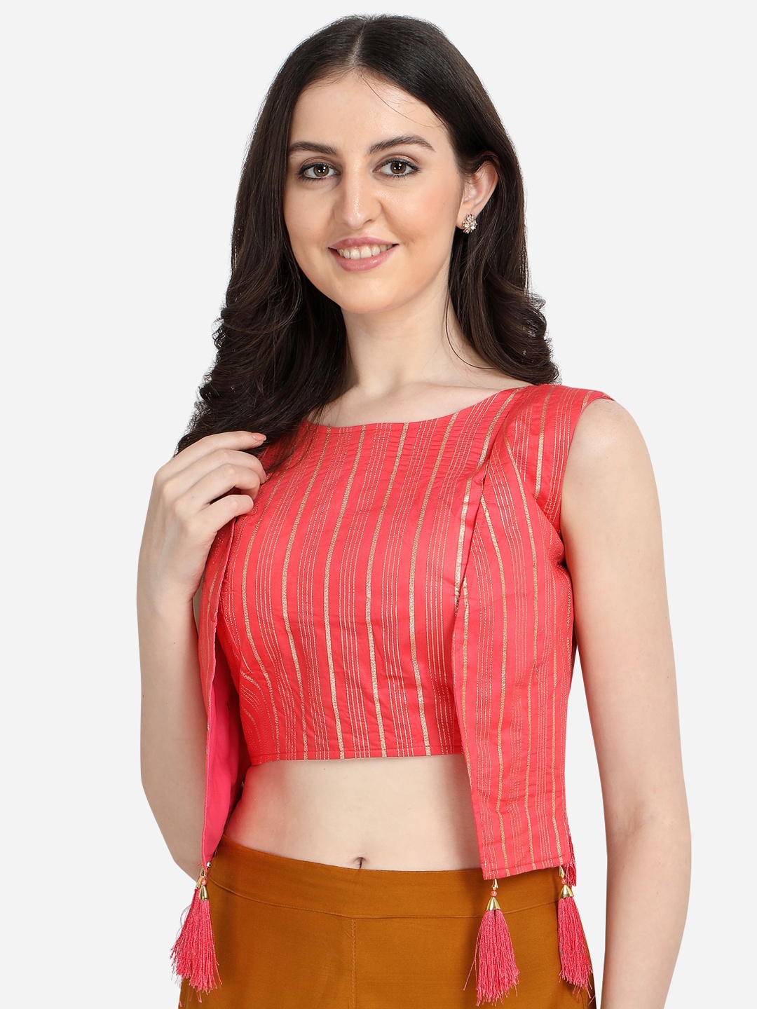

Amrutam Fab Women Peach Printed Silk Saree Blouse