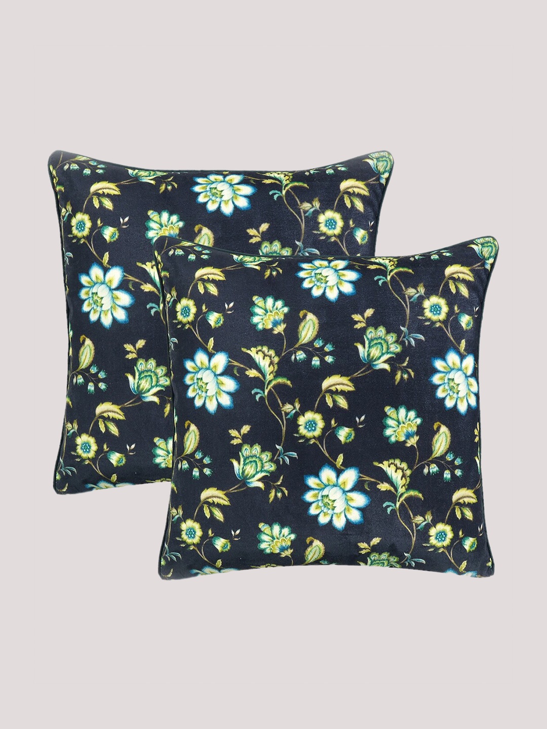 

OUSSUM Set of 2 Floral Velvet Square Cushion Covers, Black