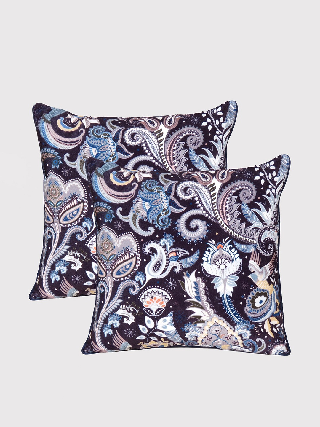

OUSSUM Blue & Off White Set of 2 Ethnic Motifs Velvet Square Cushion Covers