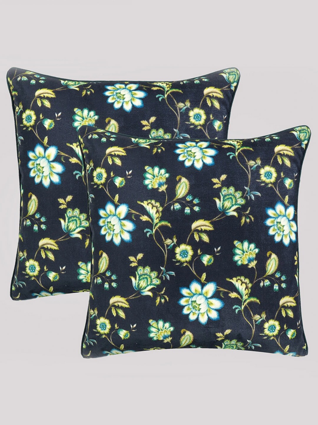 

OUSSUM Set of 2 Floral Velvet Square Cushion Covers, Black