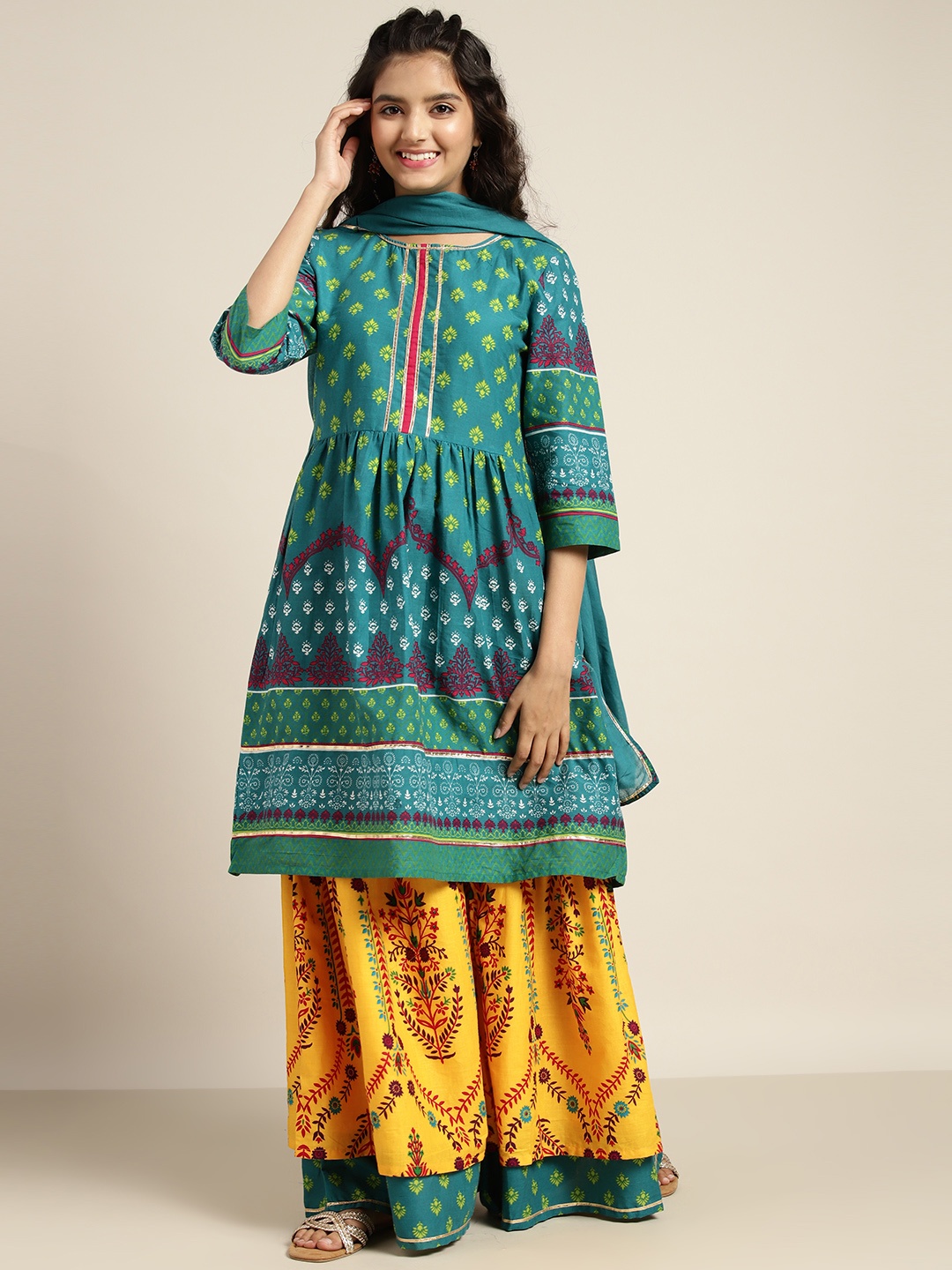 

Sangria Girls Green & Yellow Ethnic Motifs Print Empire Cotton Kurta Set With Dupatta