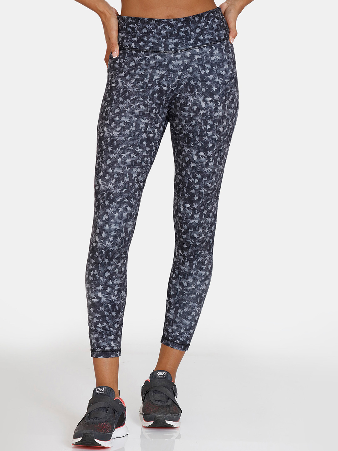 

Zelocity by Zivame Women Black And Grey Printed Training Tights