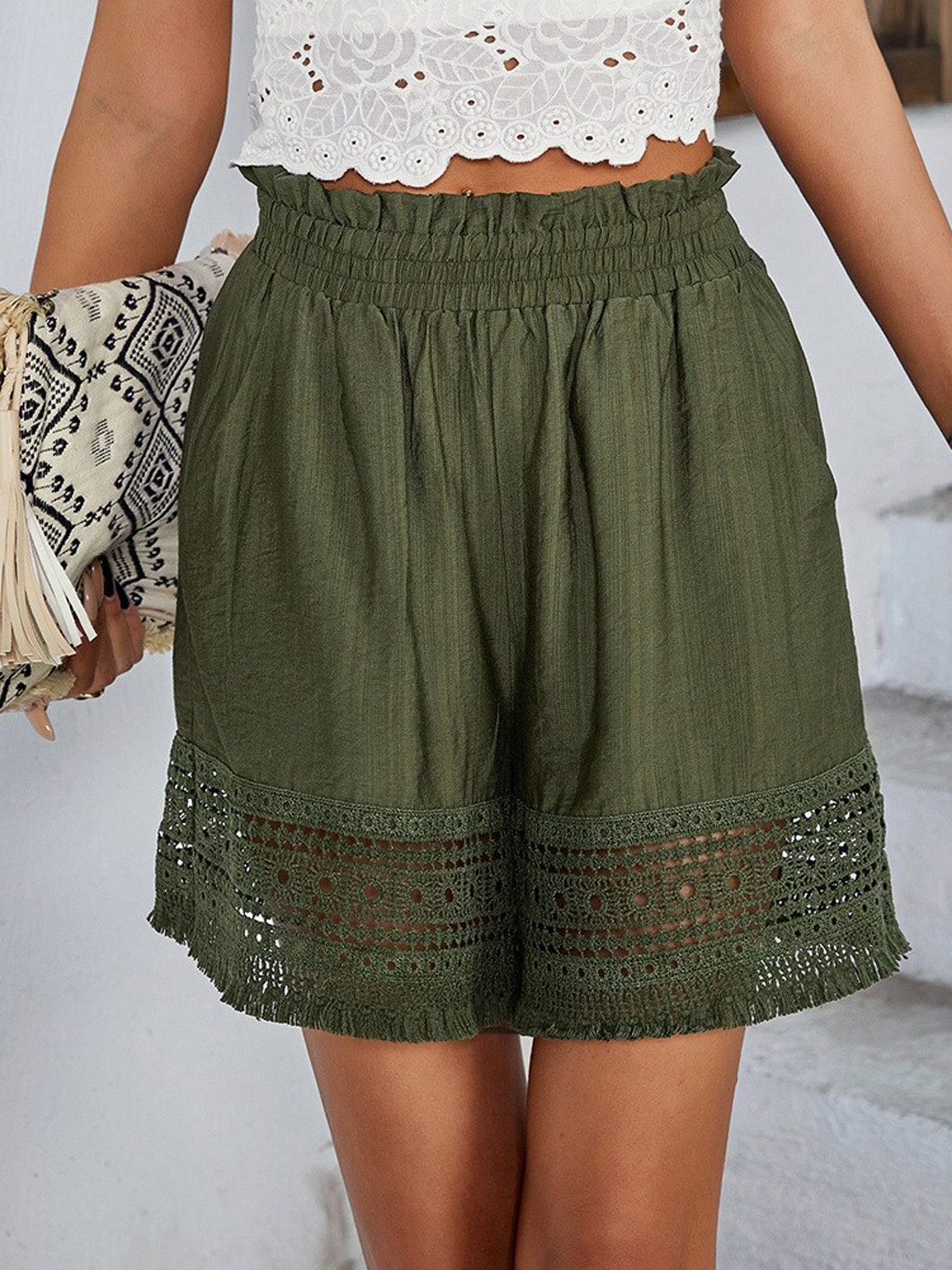

La Aimee Women Lovely Olive Geometric Shorts
