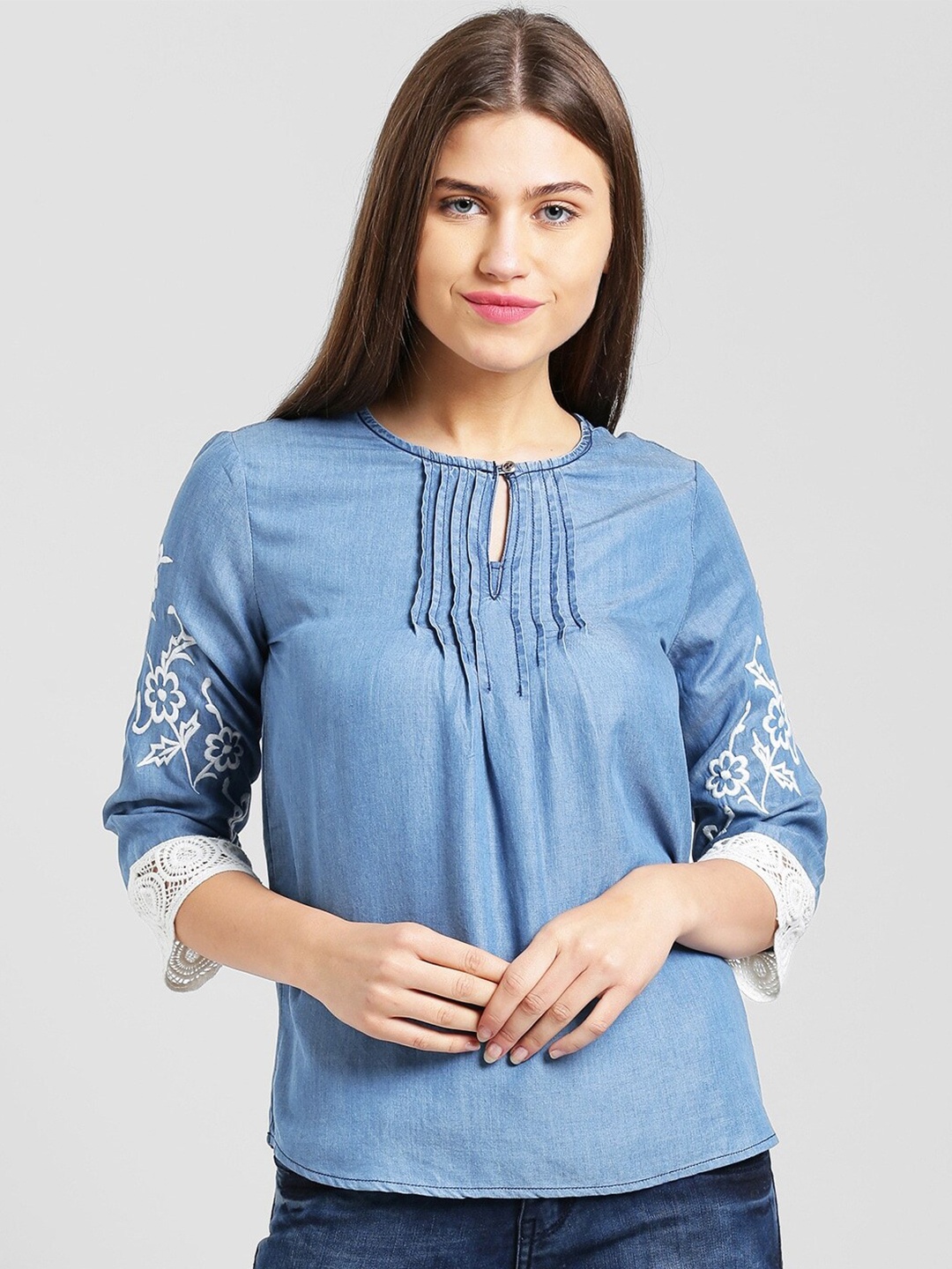

Be Indi Blue Keyhole Neck Top