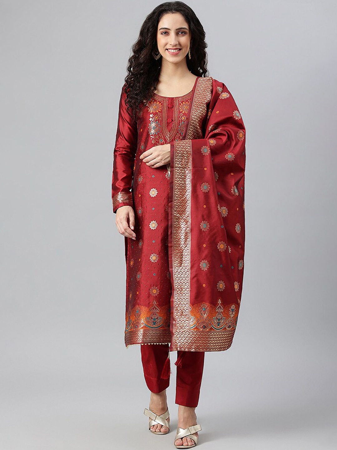 

cbazaar Maroon & Gold-Toned Unstitched Dress Material