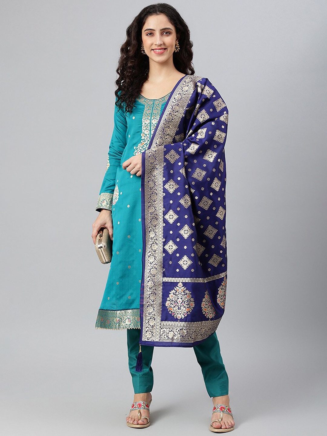 

cbazaar Green & Gold-Toned Unstitched Dress Material