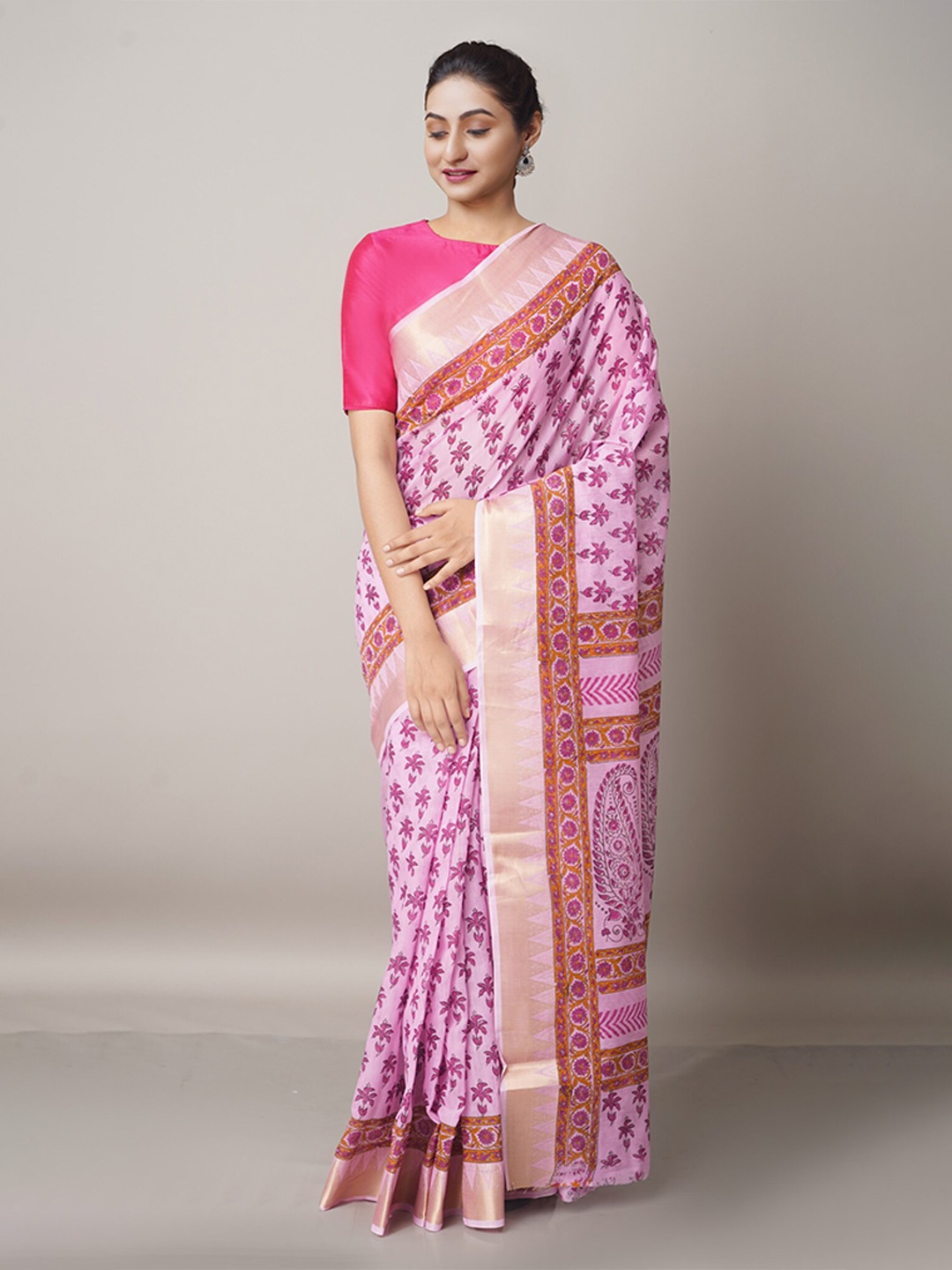 

Unnati Silks Pink & Gold-Toned Floral Zari Pure Cotton Kota Saree