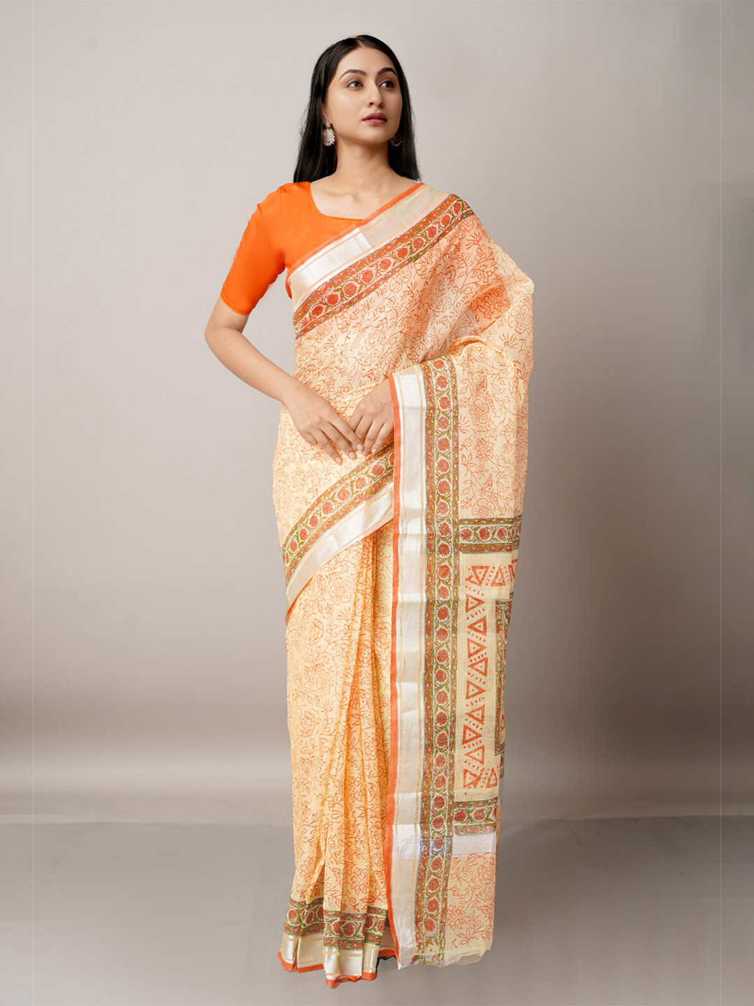 

Unnati Silks Orange & Silver-Toned Floral Zari Pure Cotton Kota Saree