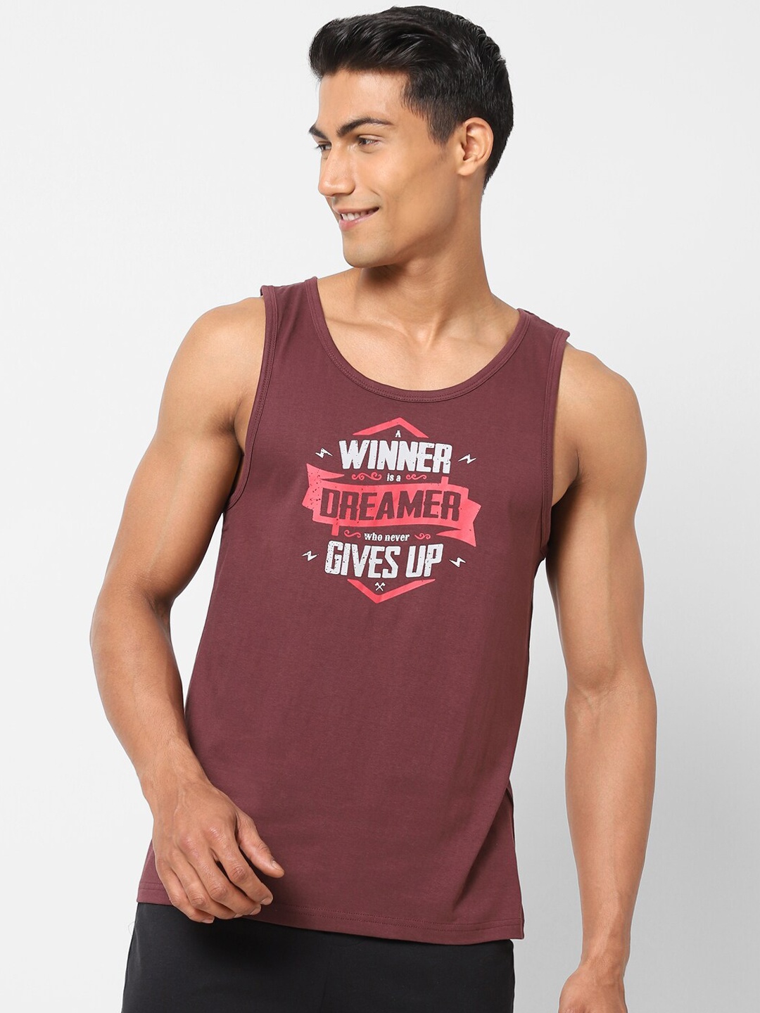 

Ajile by Pantaloons Men Maroon Printed Innerwear Basic Vests