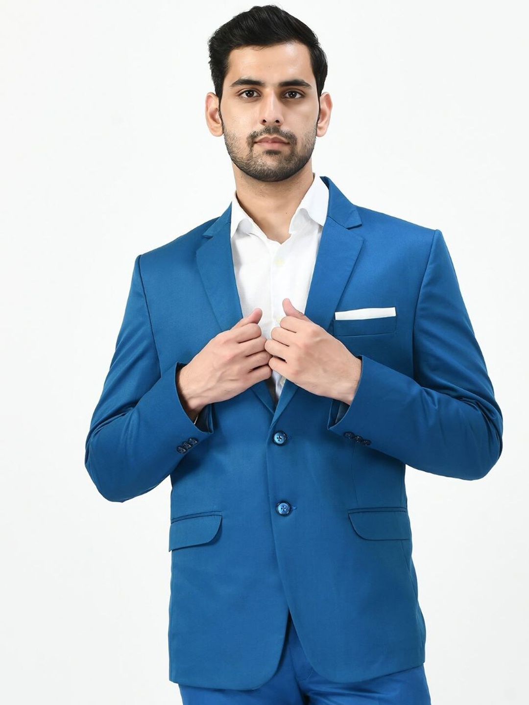 

TrulyFeb Men Blue Solid Single-Breasted Formal Blazer