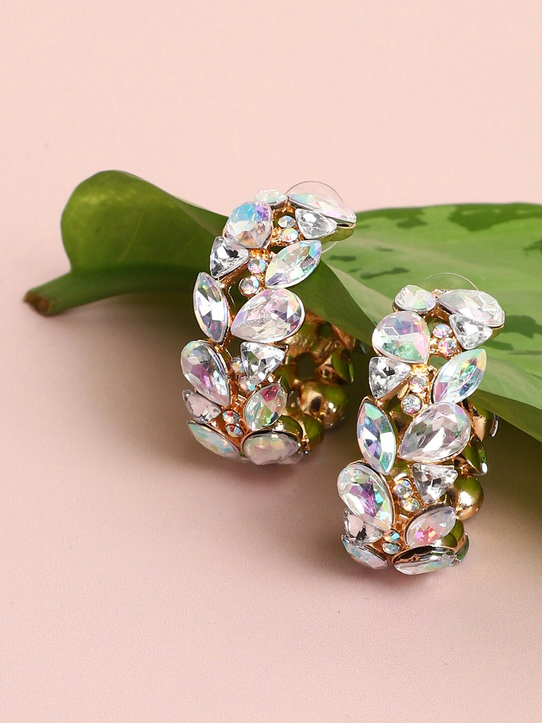 

SOHI Gold-Plated & White Contemporary Hoop Earrings