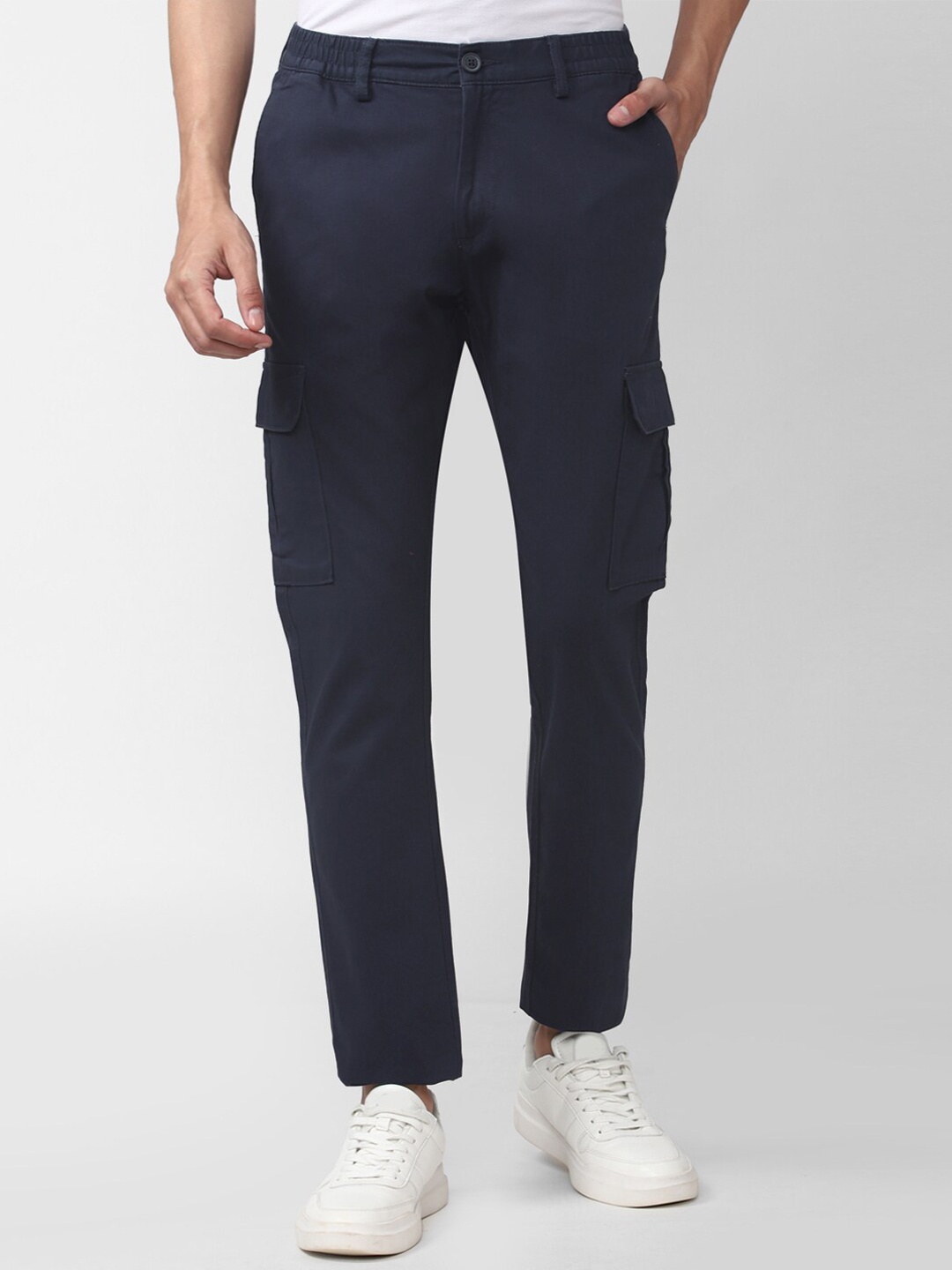 

Peter England Casuals Men Navy Blue Slim Fit Cargos Trousers