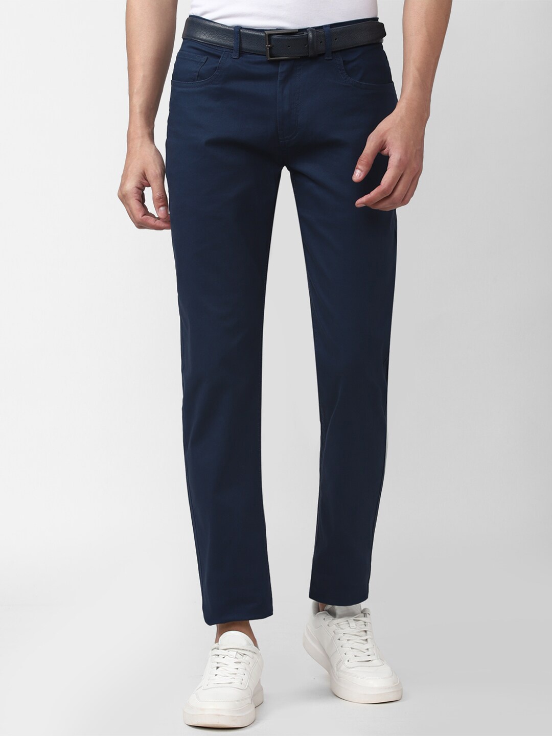 

Peter England Casuals Men Slim Fit Chinos Trousers, Navy blue