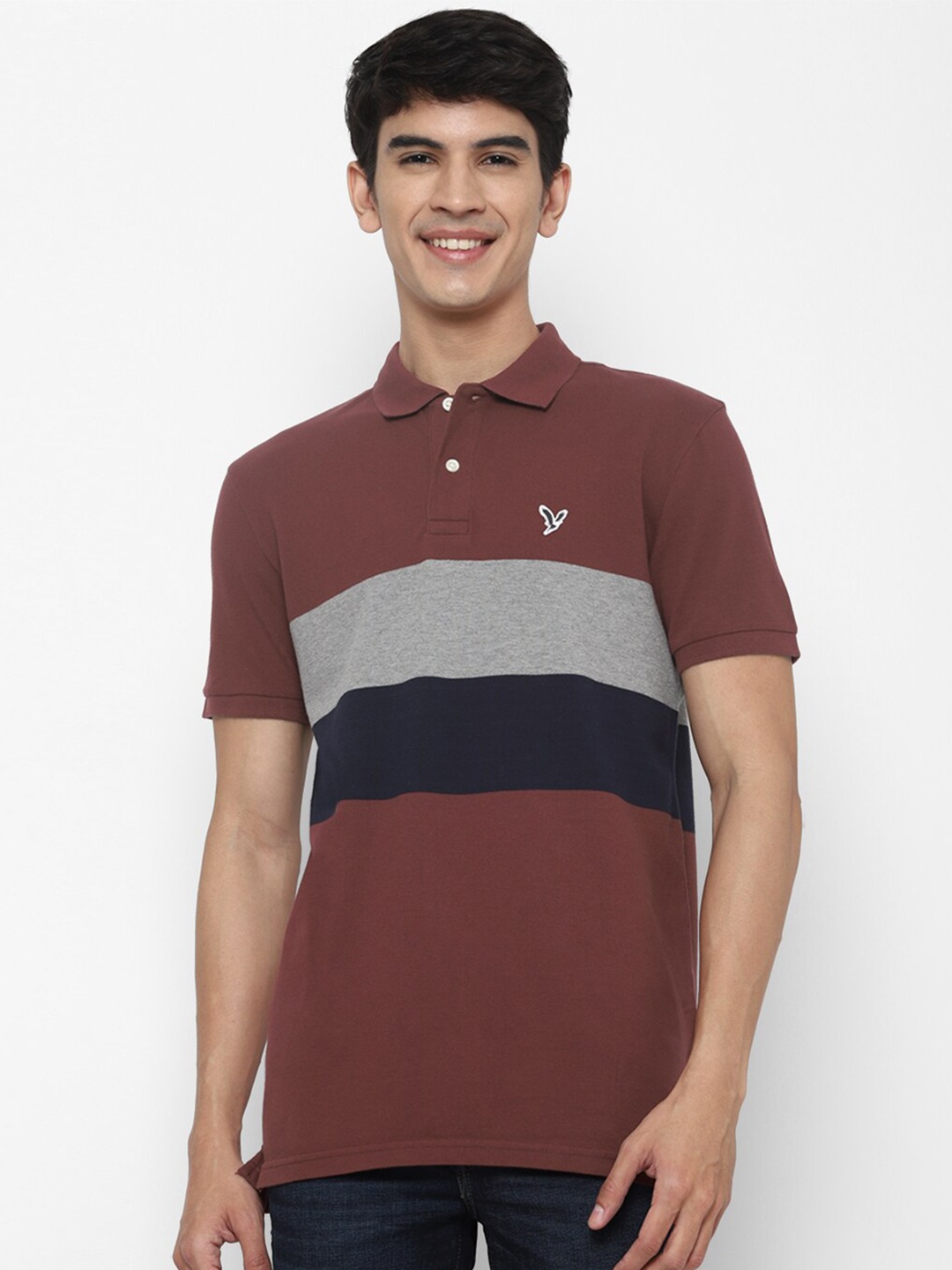 

AMERICAN EAGLE OUTFITTERS Men Burgundy Colourblocked Polo Collar Applique T-shirt