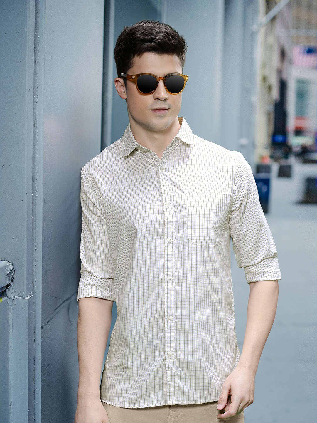 

encore by INVICTUS Men Grid Tattersall Checked Casual Shirt, Off white