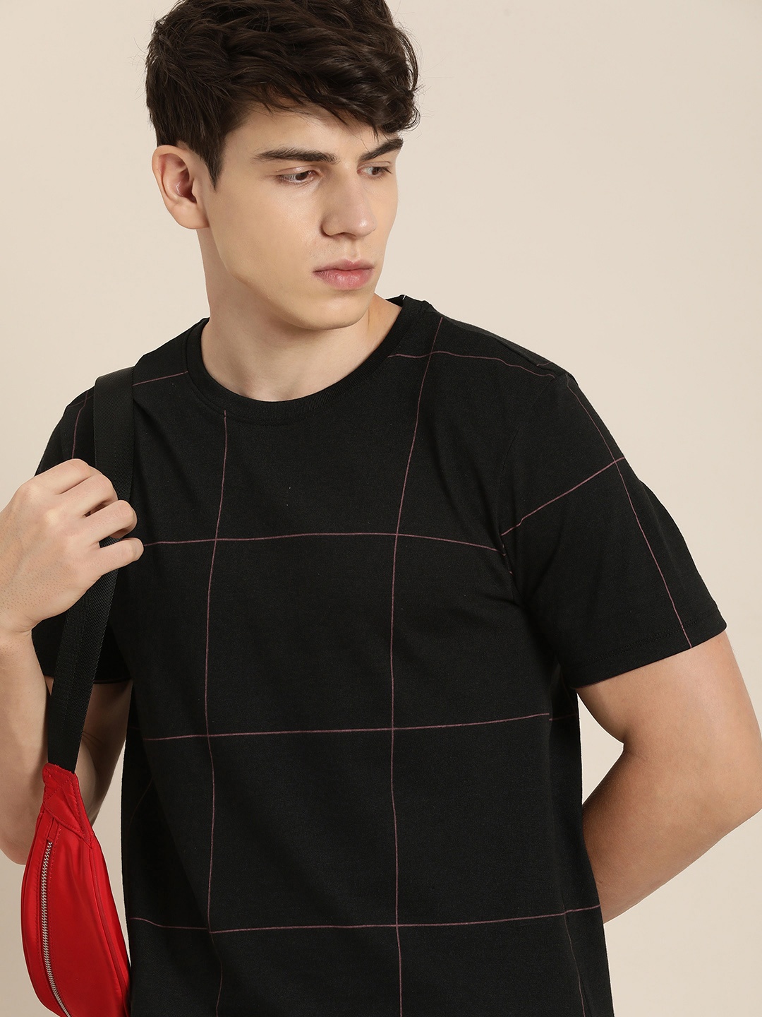 

encore by INVICTUS Round Neck Checked T-shirt, Black