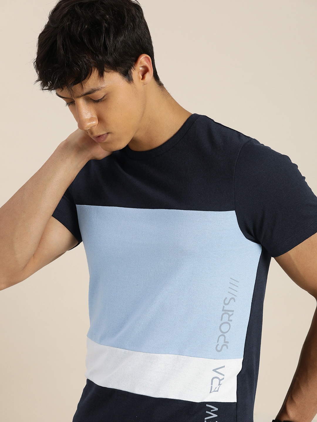 

encore by INVICTUS Men Typography Colourblocked T-shirt, Navy blue