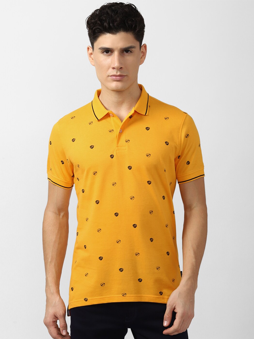 

Van Heusen Sport Men Yellow Polo Collar T-shirt