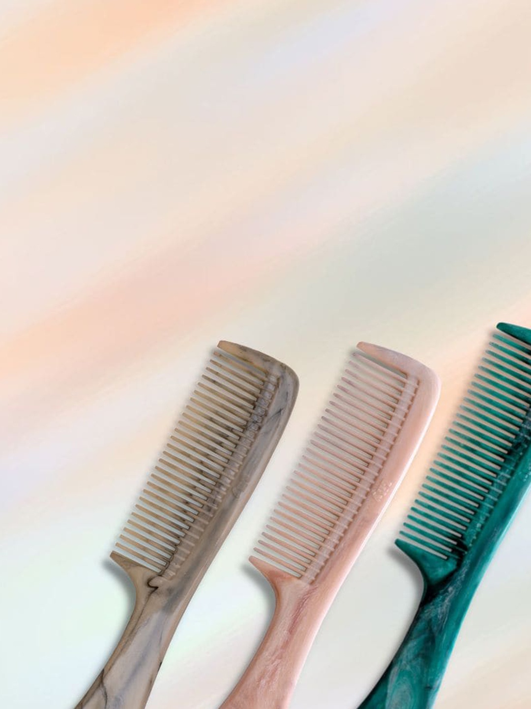 

LILY Set of 3 Grooming Marble Handle Hair Combs, Brown