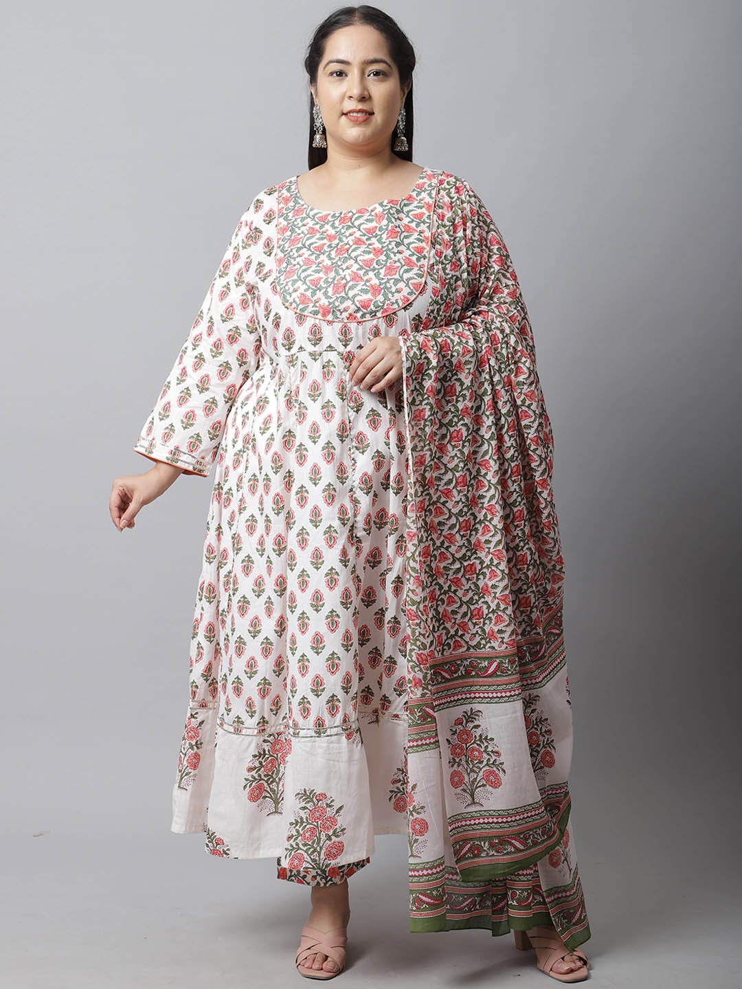 

Rajnandini Plus Size Women Printed Pure Cotton Anarkali Kurta with Trousers & With Dupatta, White
