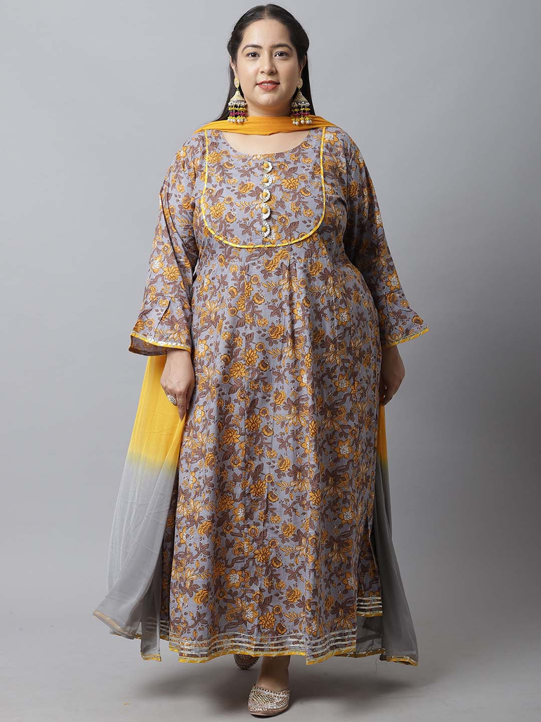 

Rajnandini Plus Size Women Floral Printed Cotton A-Line Kurta with Trousers & With Dupatta, Grey