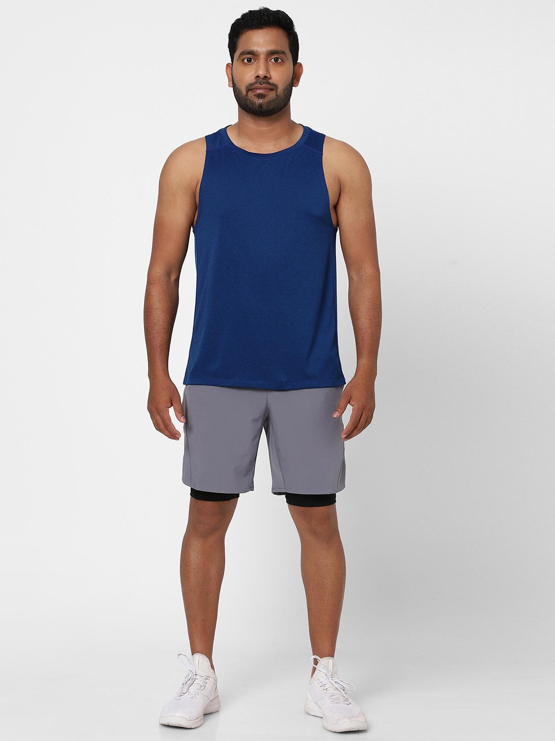 

Domyos By Decathlon Men Blue Sleeveless T-shirt
