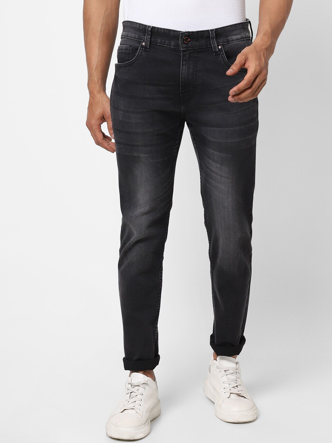 

Street Armor by Pantaloons Men Black Skinny Fit Light Fade Jeans
