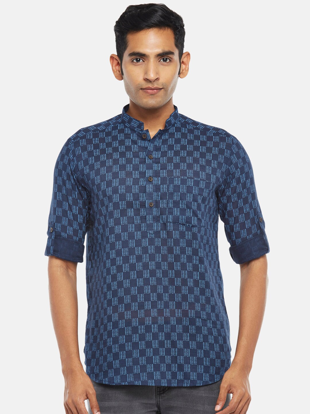 

indus route by Pantaloons Men Blue Woven Design Casual Shirt