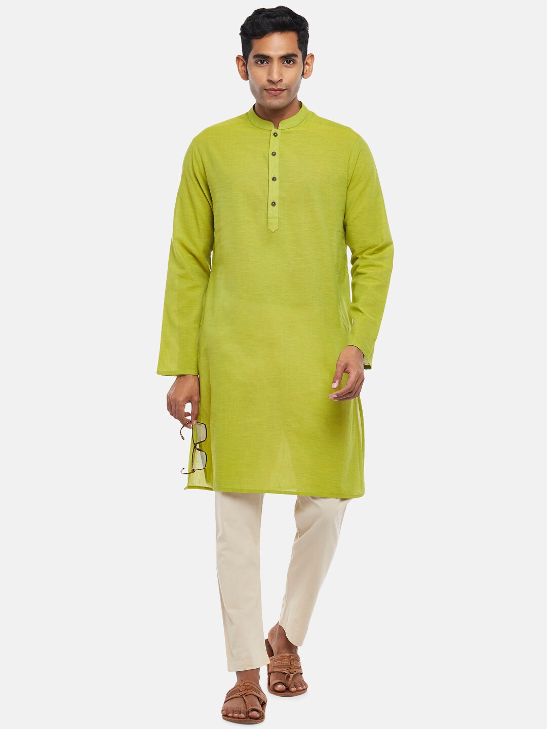 

indus route by Pantaloons Men Solid Kurta, Lime green