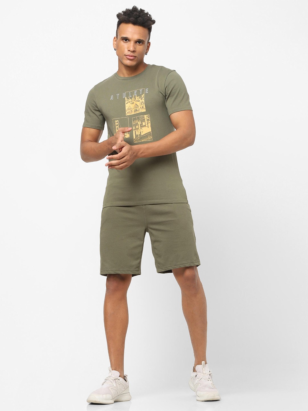 

NYAMBA By Decathlon Men Khaki Printed Slim Fit T-shirt