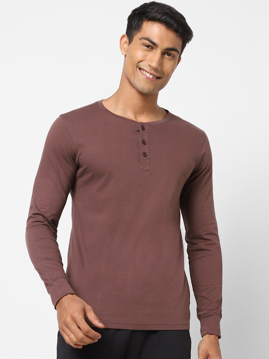 

Ajile by Pantaloons Men Brown Solid Cotton Lounge T-shirt