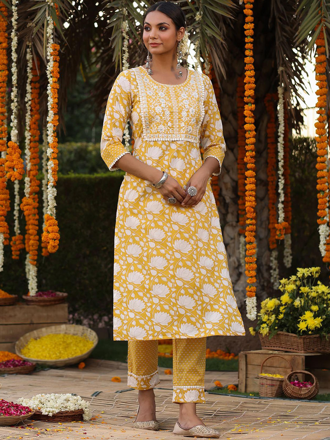 

SCAKHI Women Yellow Floral Printed Mirror Work Pure Cotton Kurta with Trouser