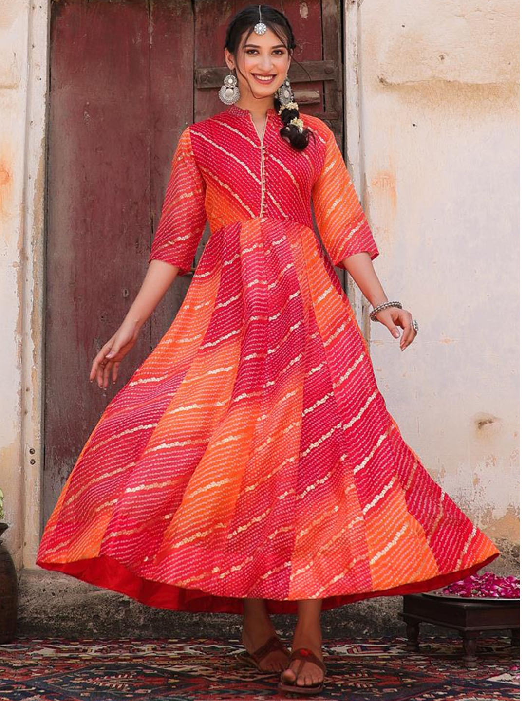 

SCAKHI Women Orange & Pink Printed Indie Prints Anarkali Kurta